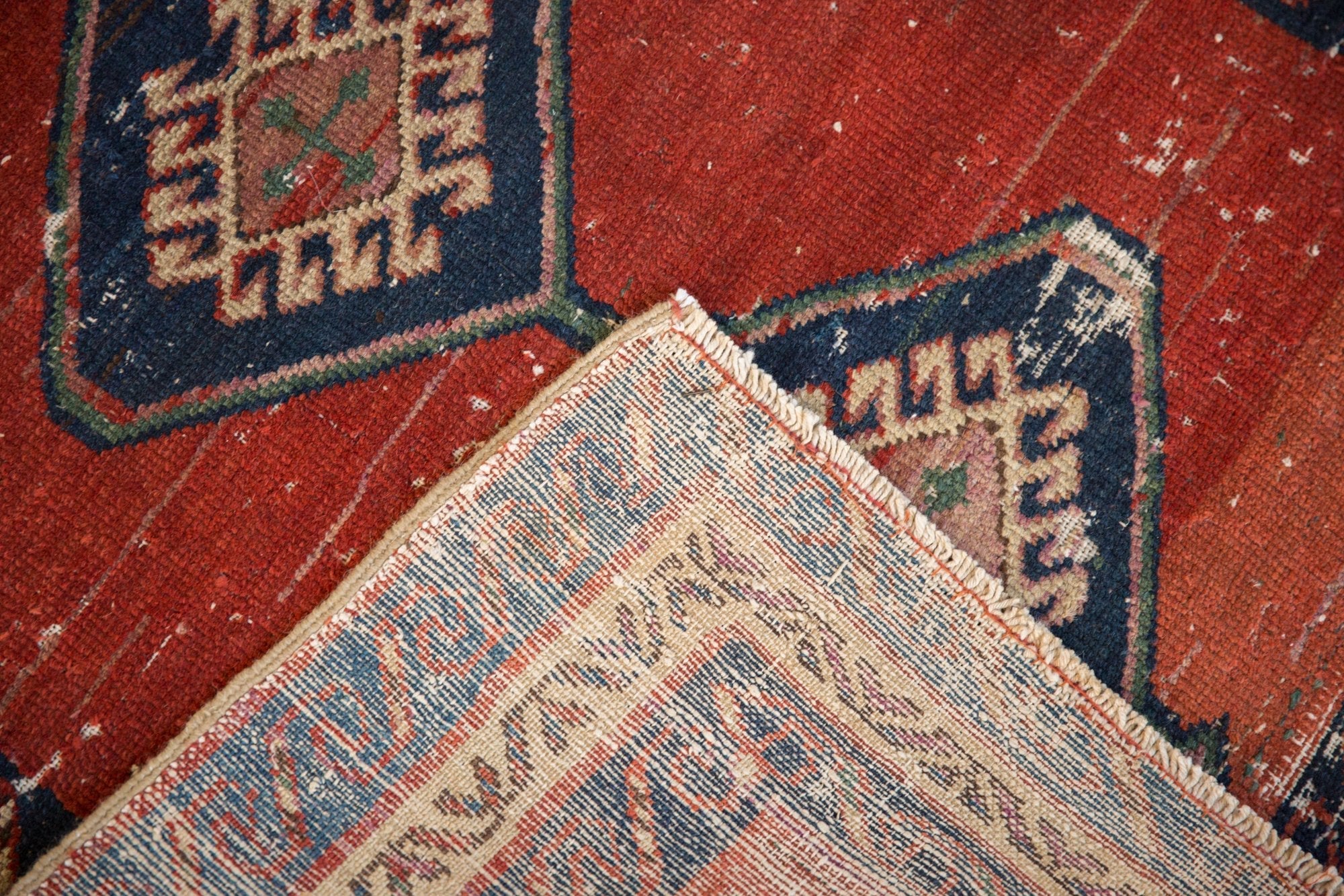 3.5x6.5 Antique Bakshaish Rug // ONH Item 7768 Image 9