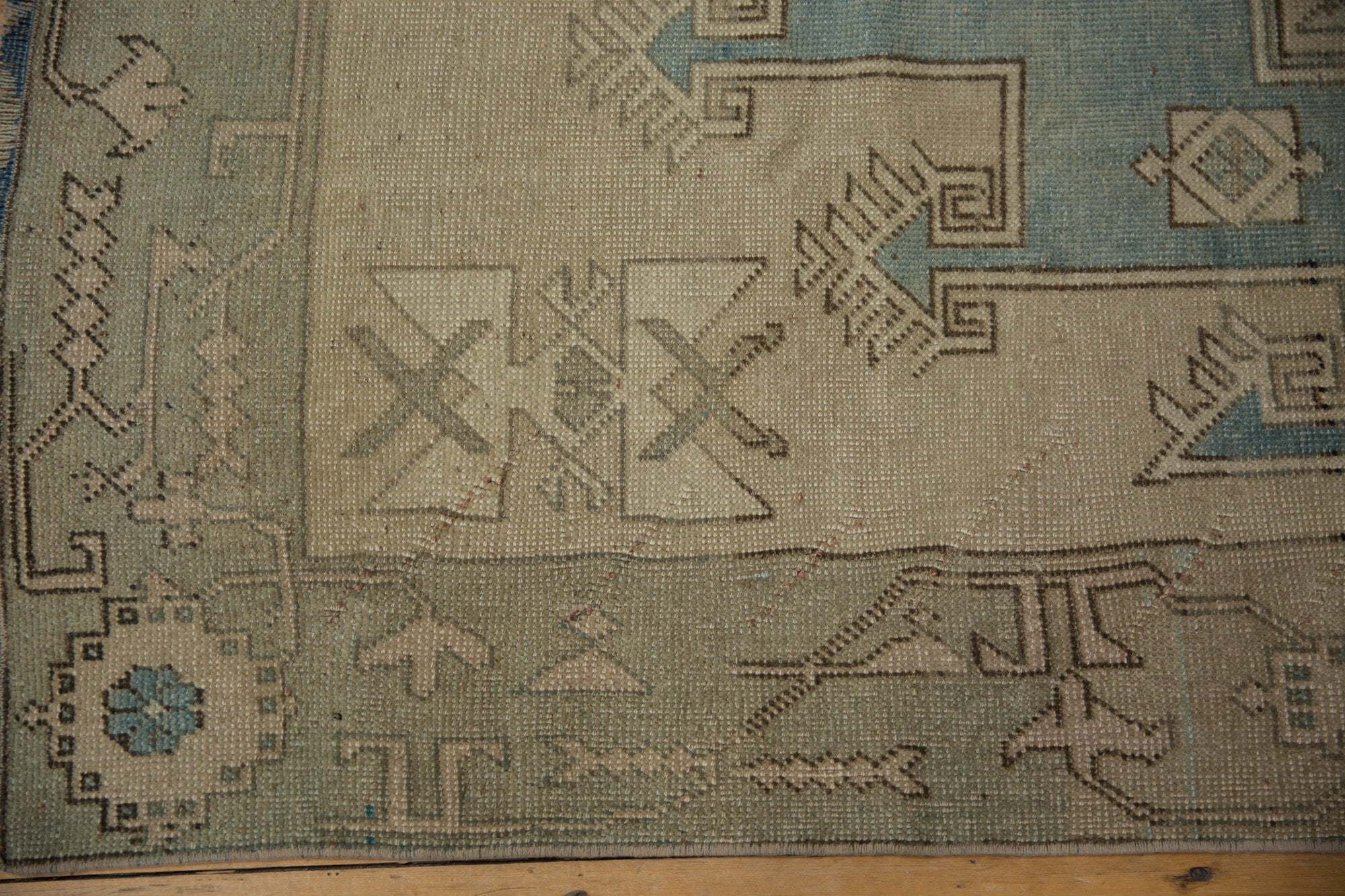 4.5x8.5 Vintage Distressed Oushak Rug // ONH Item 7979 Image 9