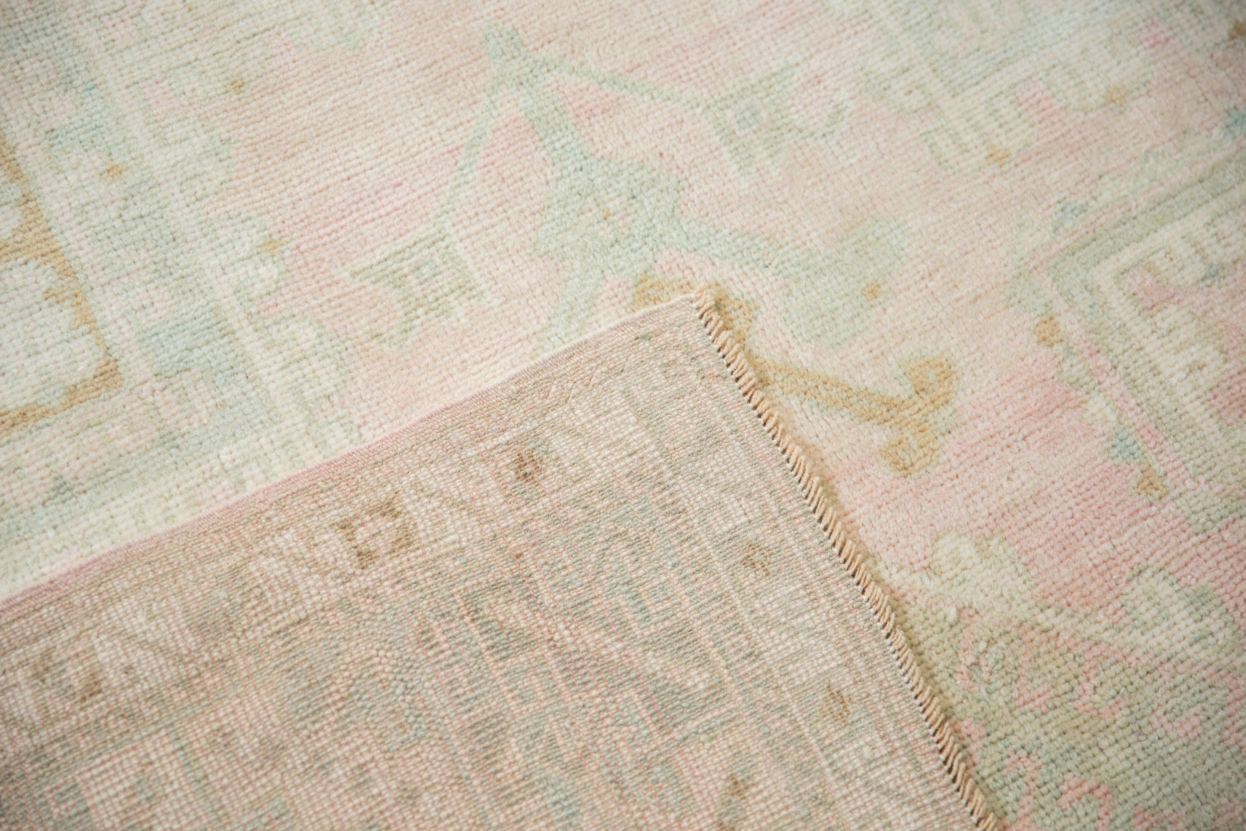 Vintage Distressed Oushak Carpet // ONH Item: 8229, Image 10