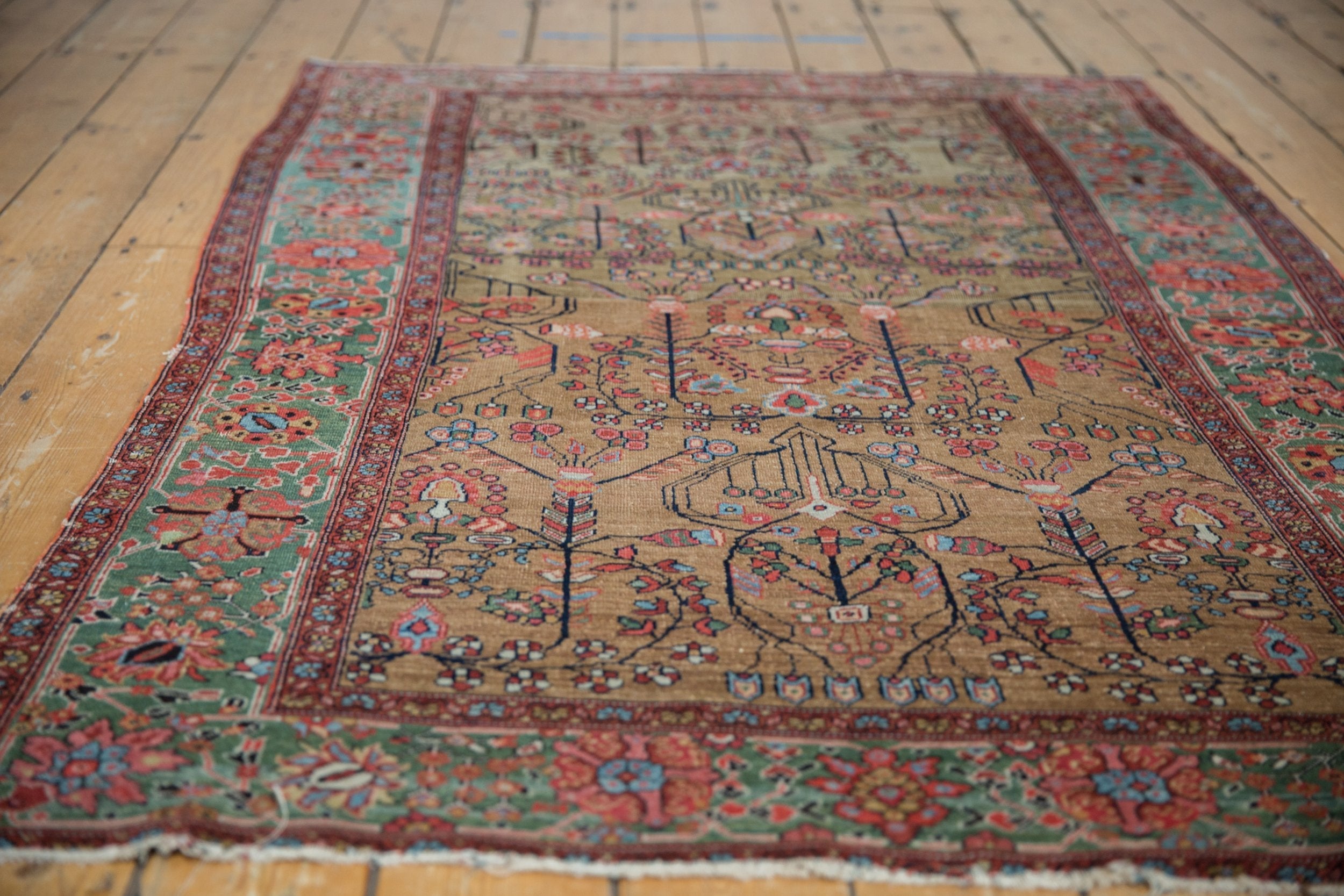 4x6.5 Antique Farahan Sarouk Rug // ONH Item 8319 Image 5
