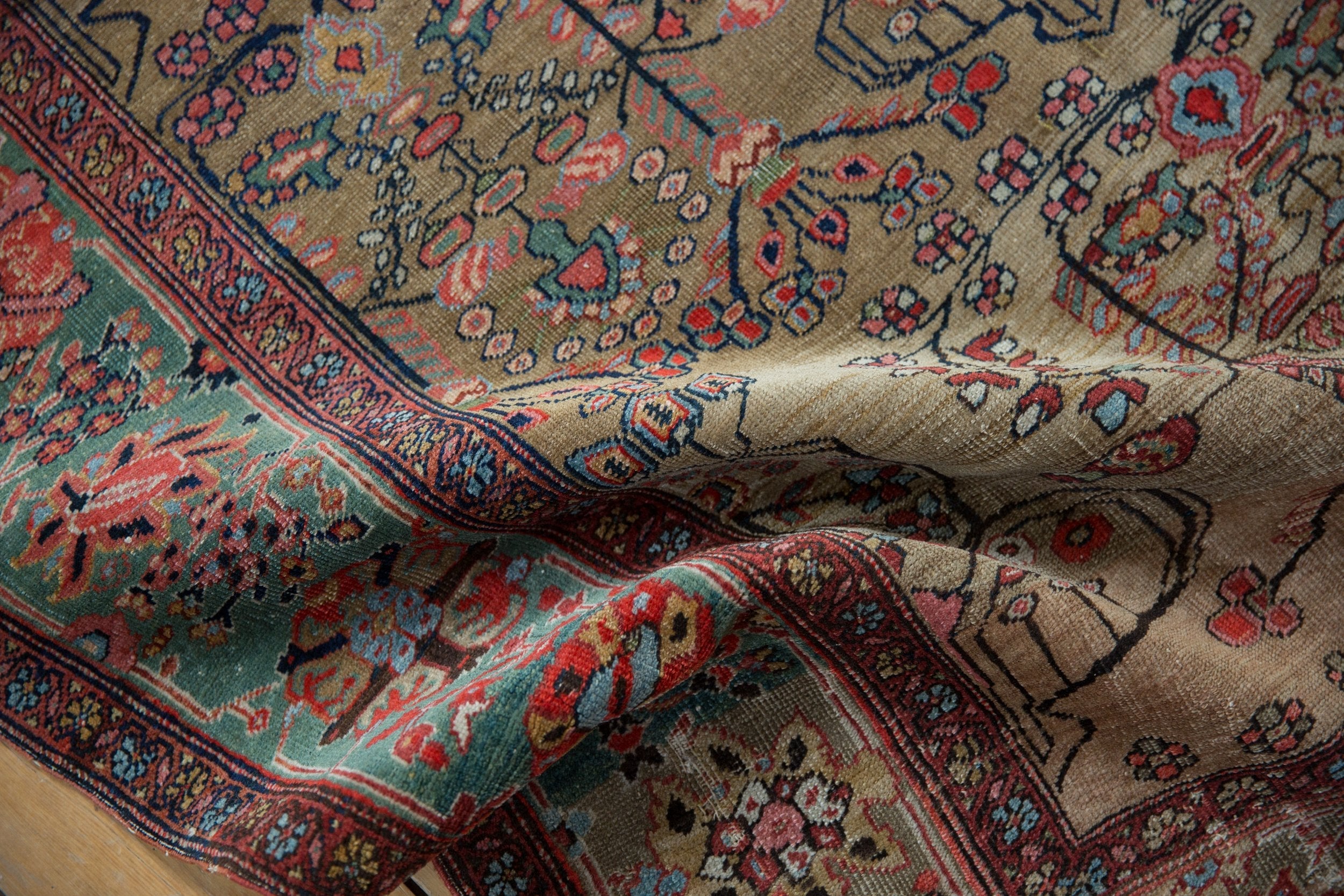 4x6.5 Antique Farahan Sarouk Rug // ONH Item 8319 Image 9