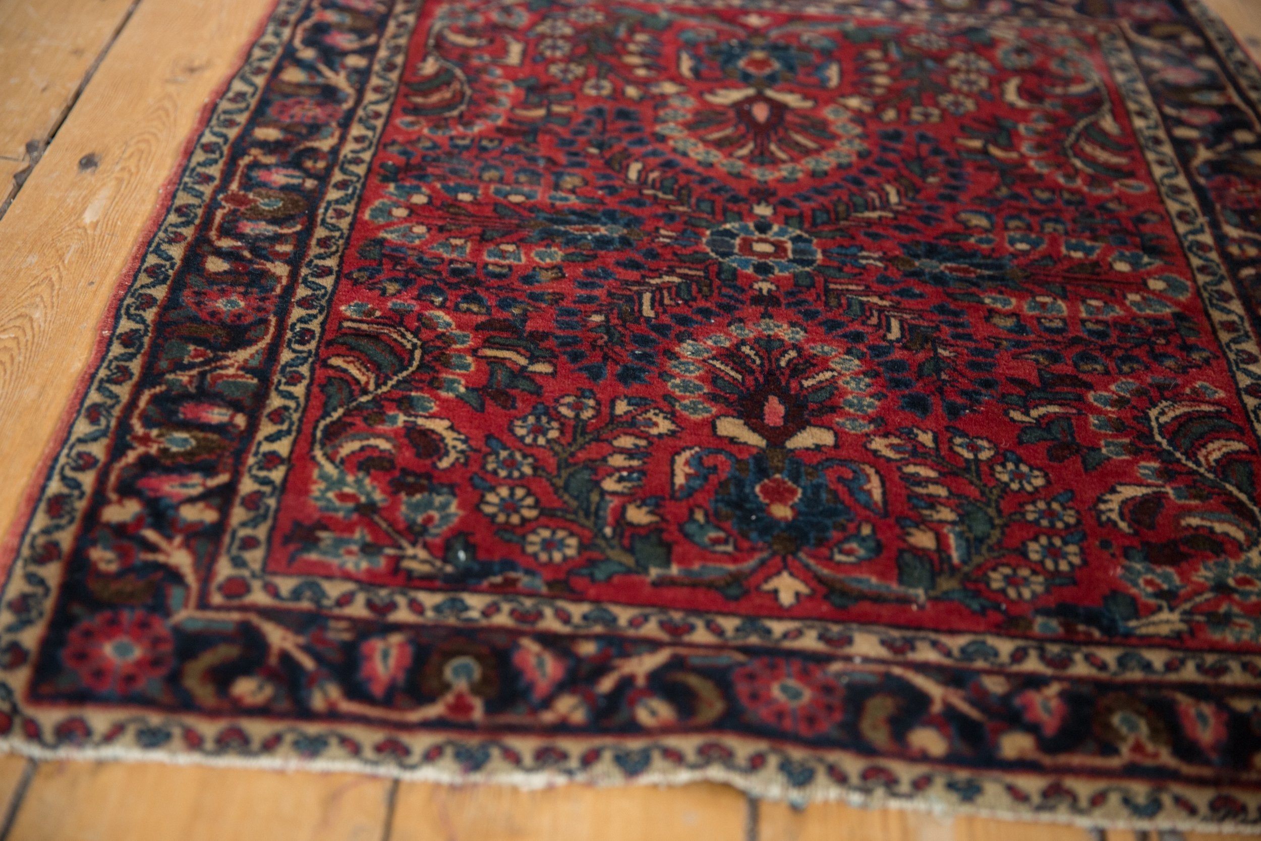 2.5x3 Vintage Fine German Sarouk Square Rug // ONH Item 8508 Image 4