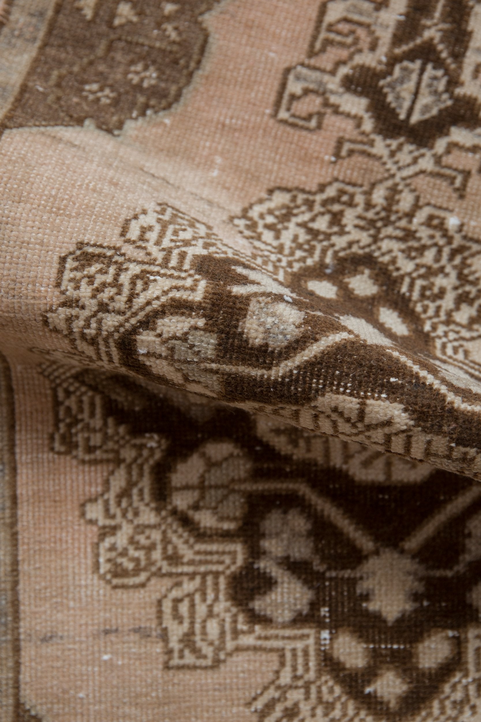 Vintage Distressed Oushak Rug Mat / ONH item 8804 Image 5