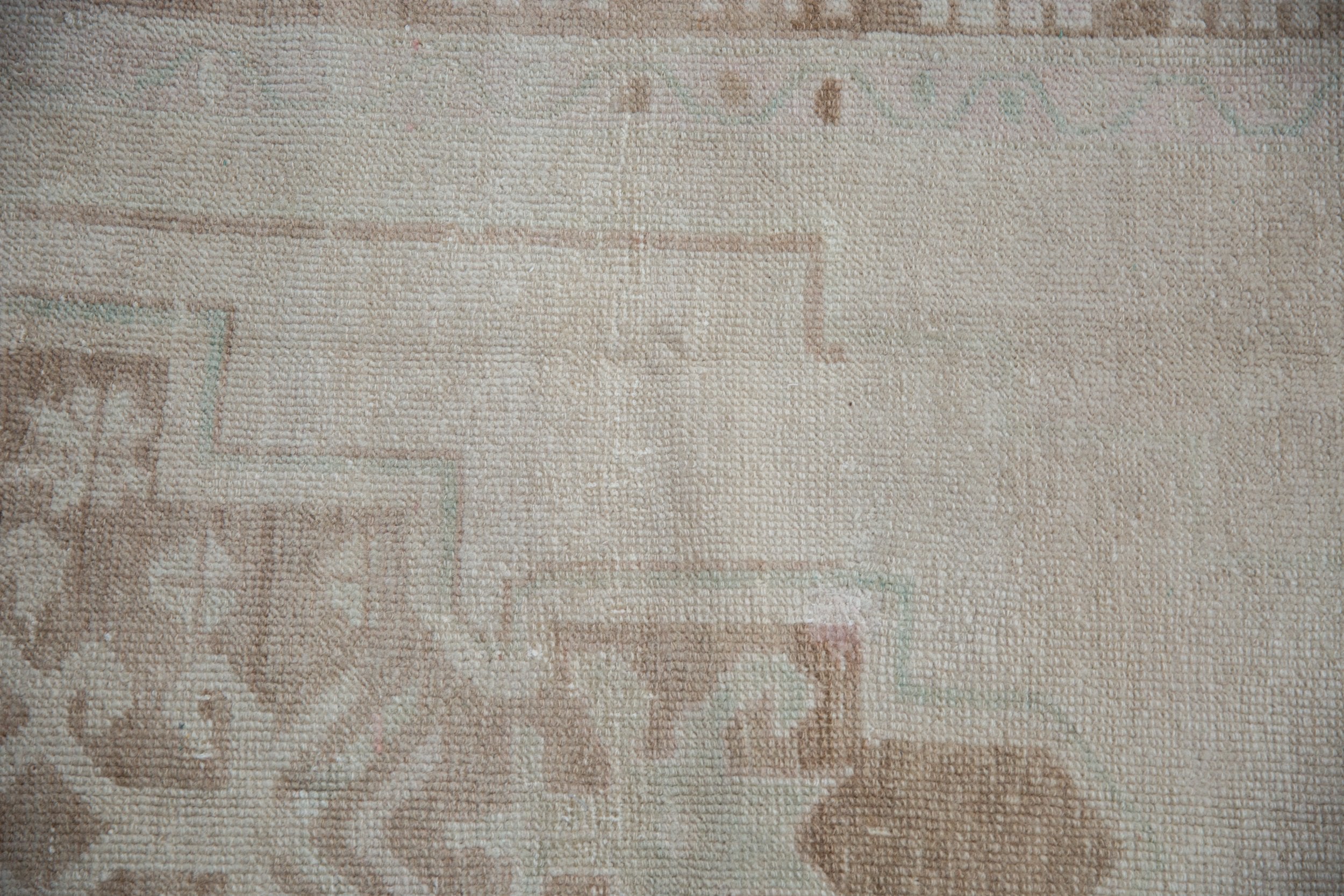 4.5x9.5 Vintage Distressed Oushak Rug Runner // ONH Item 9383 Image 11