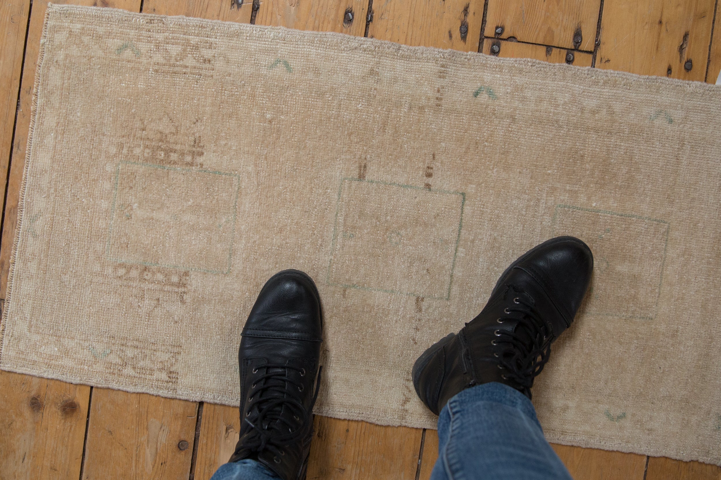 1.5x3 Vintage Distressed Oushak Rug Mat // ONH Item 9403 Image 1