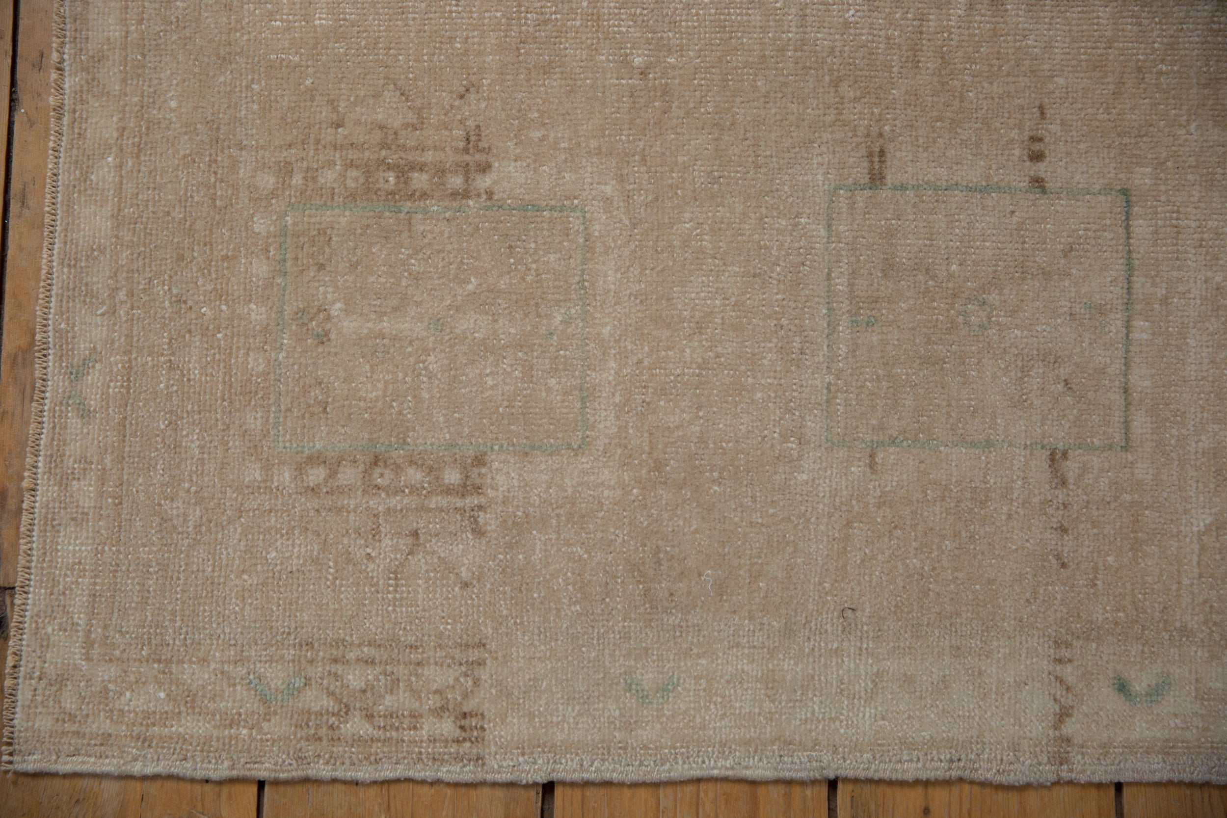 1.5x3 Vintage Distressed Oushak Rug Mat // ONH Item 9403 Image 2