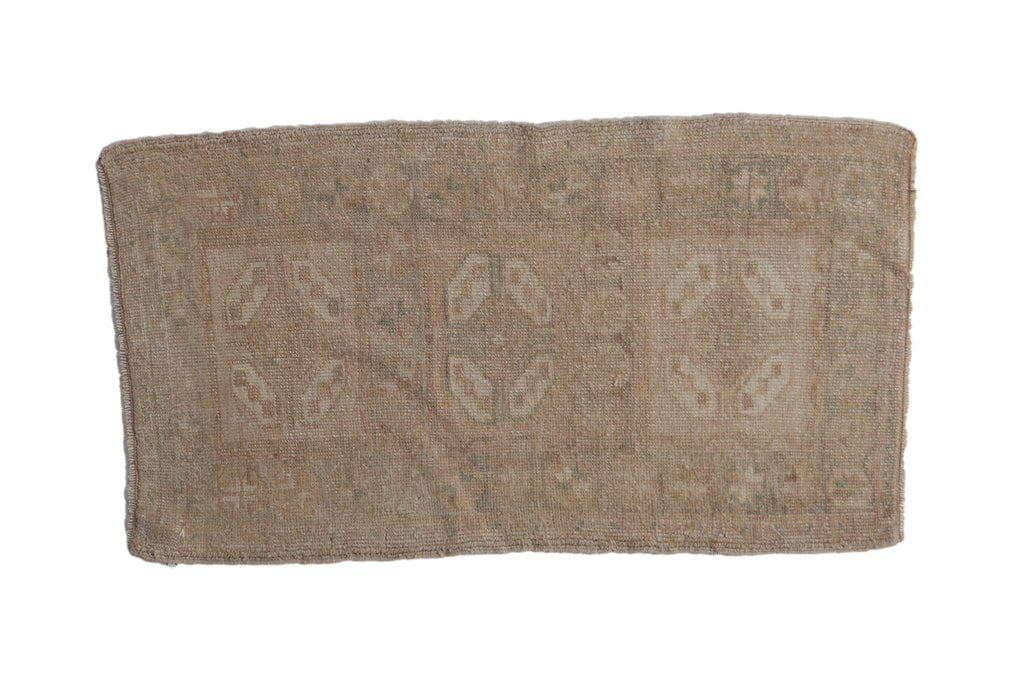 1.5x3 Vintage Distressed Oushak Rug Mat // ONH Item 9414