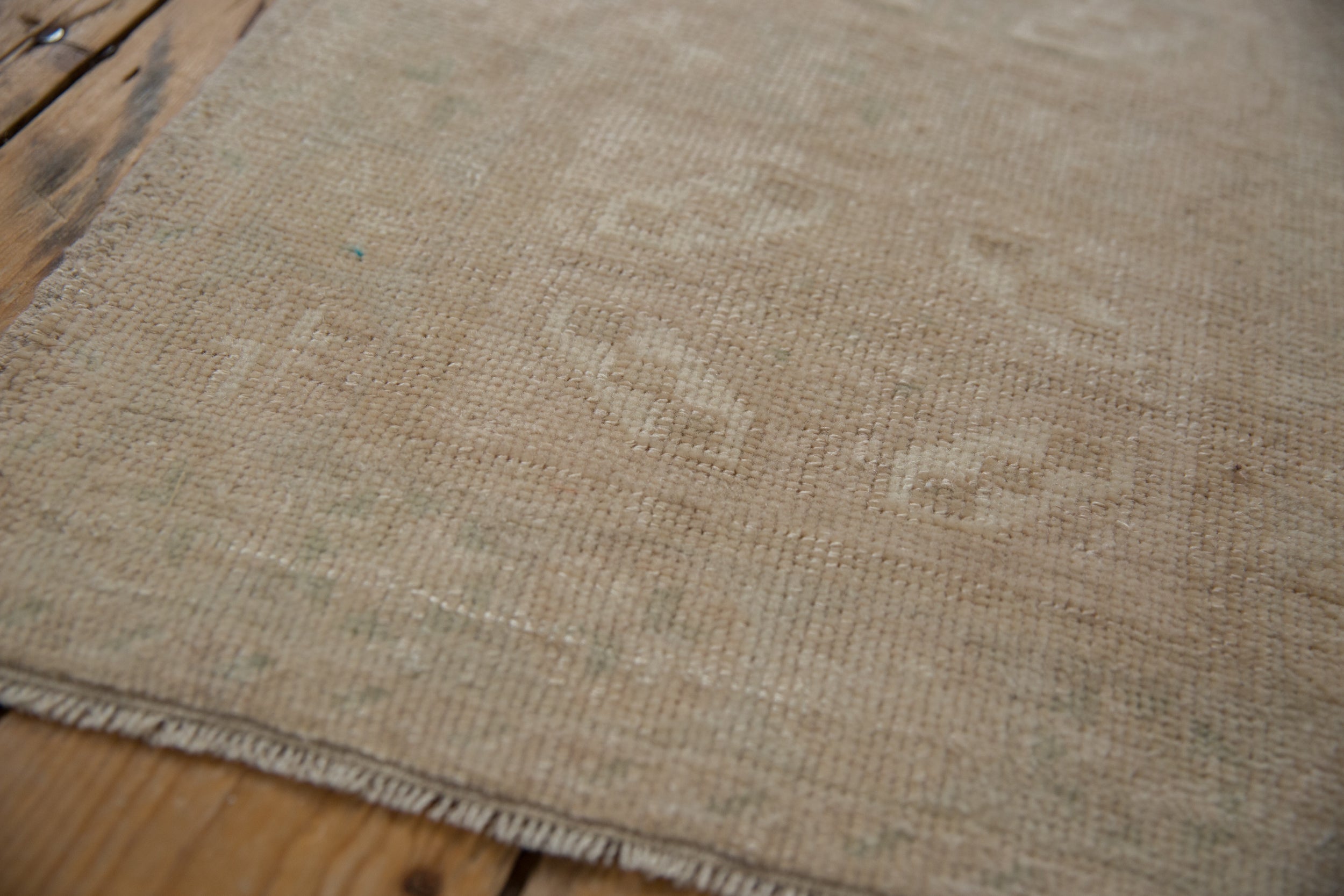 1.5x3 Vintage Distressed Oushak Rug Mat // ONH Item 9414 Image 4