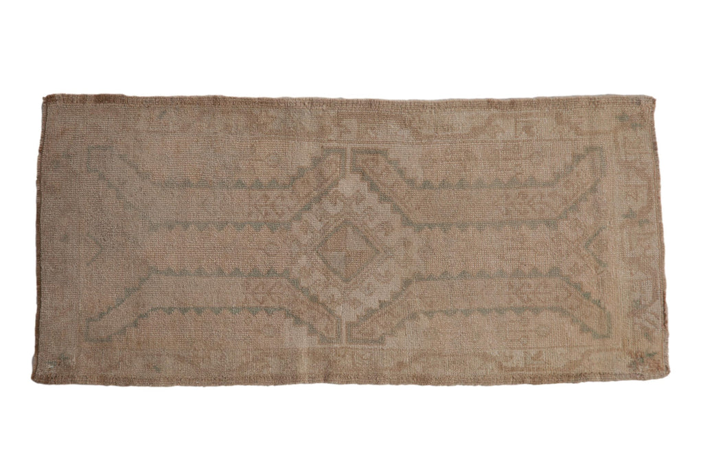 1.5x3.5 Vintage Distressed Oushak Rug Mat Runner // ONH Item 9467