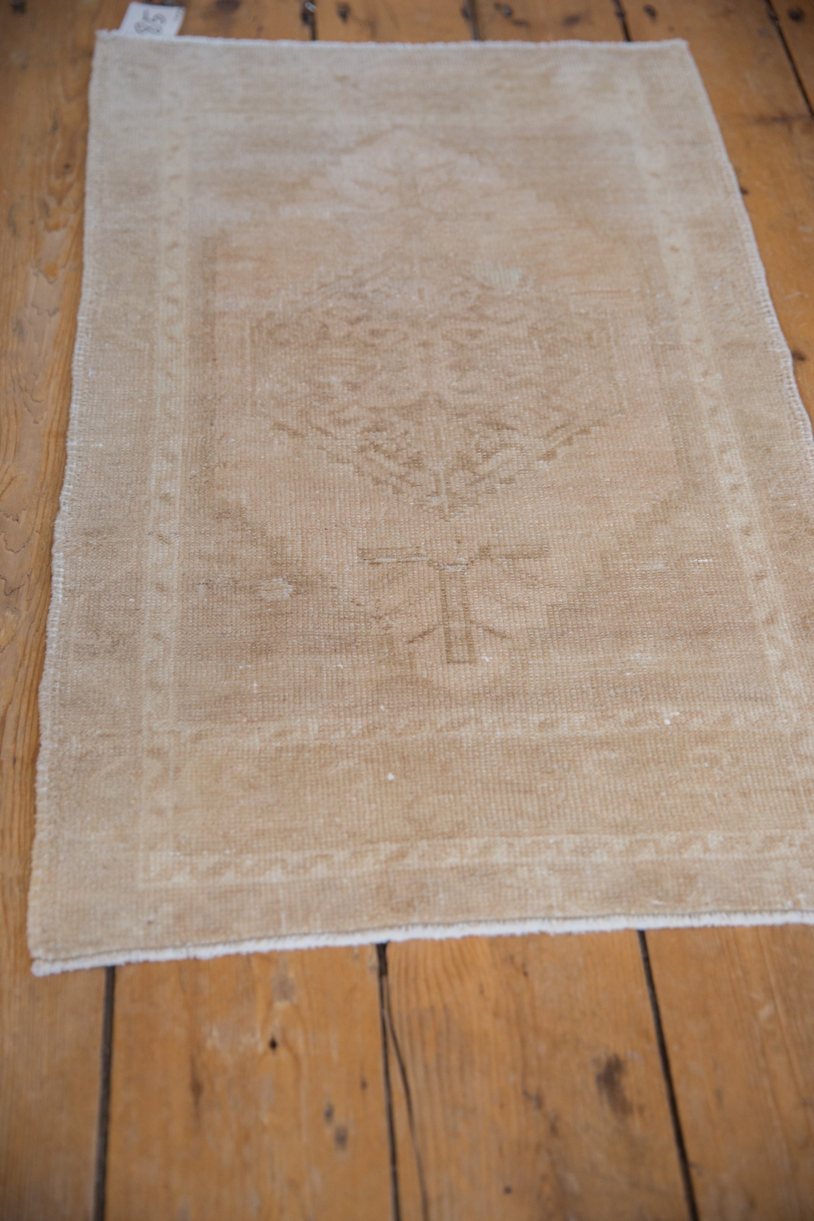1.5x3 Vintage Distressed Oushak Rug Mat // ONH Item 9485 Image 2