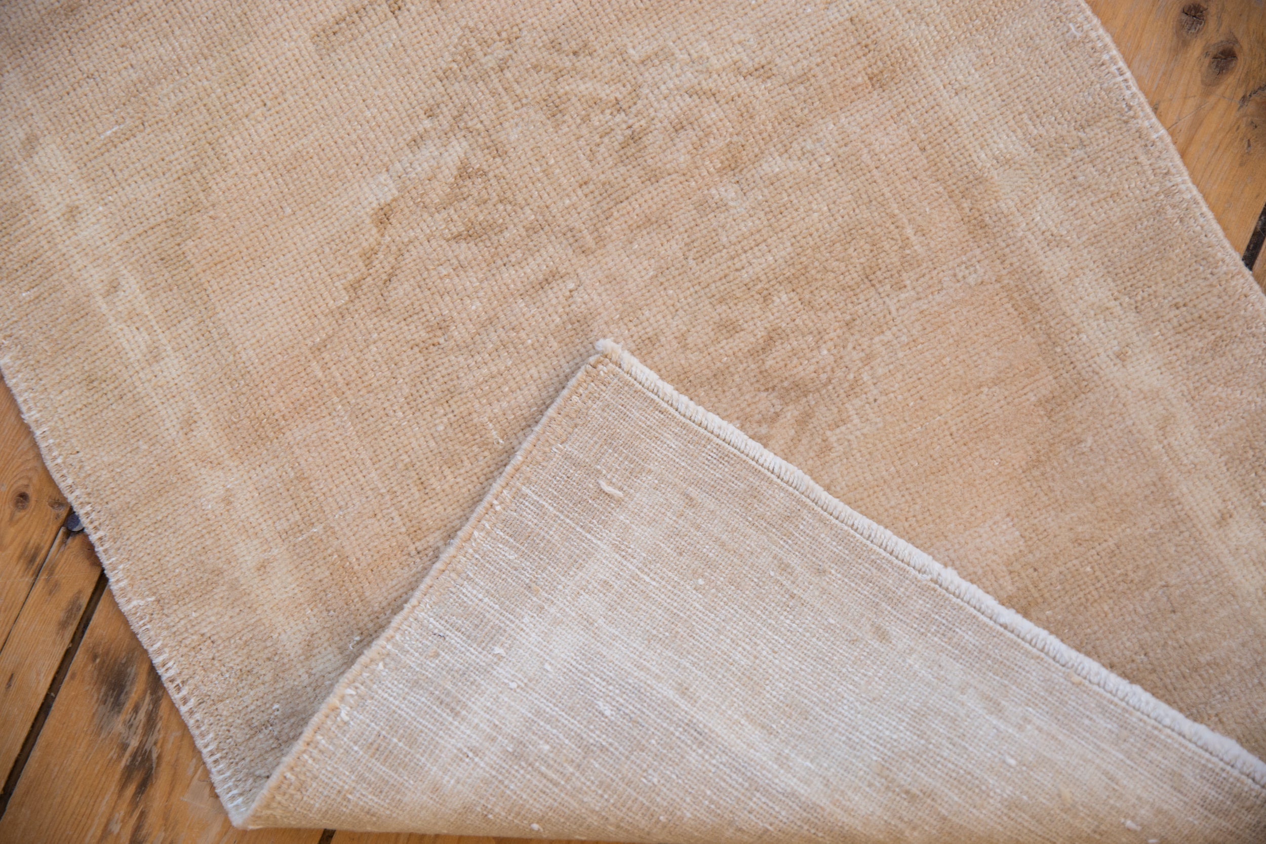 1.5x3 Vintage Distressed Oushak Rug Mat // ONH Item 9485 Image 4