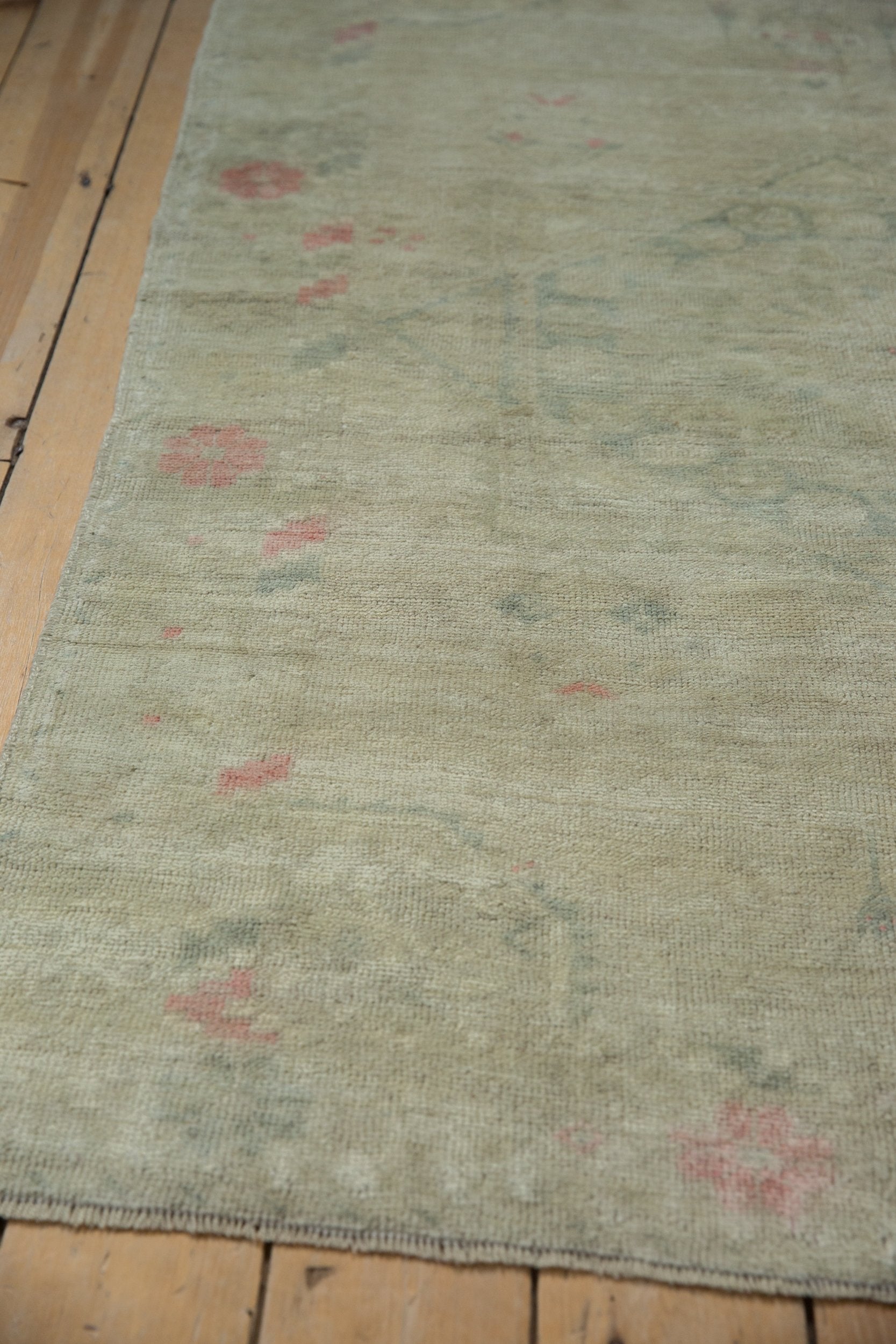 4.5x6 Vintage Distressed Oushak Rug // ONH Item 9552 Image 4