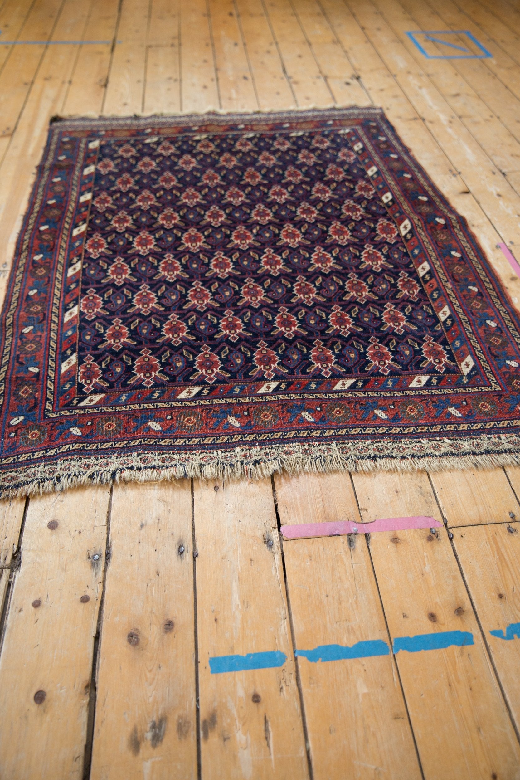 4x5.5 Antique Afshar Rug // ONH Item 9555 Image 5
