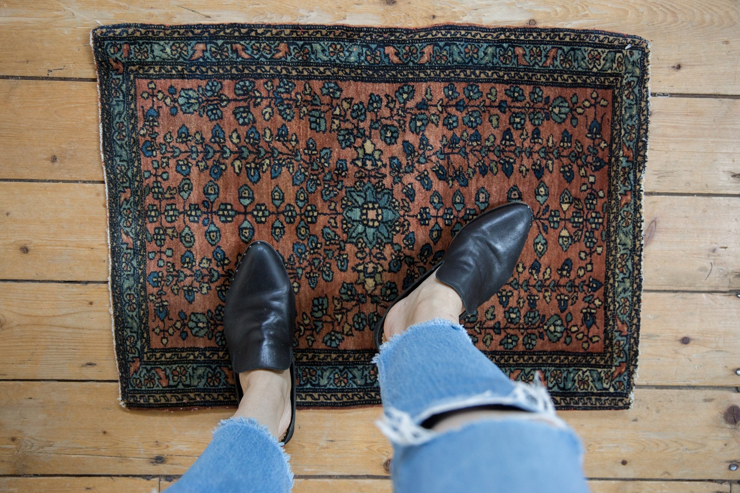 1.5x2.5 Vintage Fine Farahan Sarouk Rug Mat // ONH Item 9628 Image 1