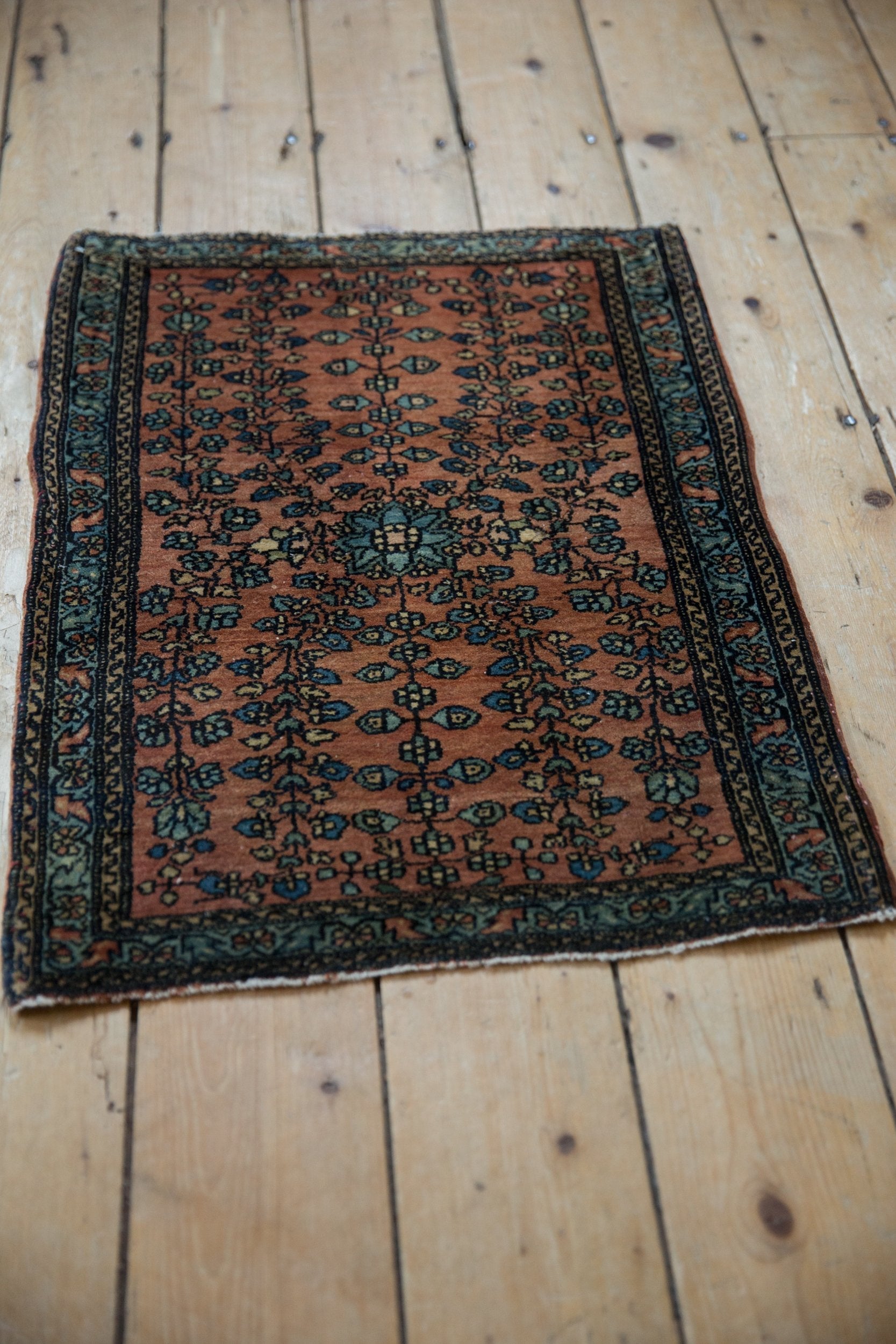 1.5x2.5 Vintage Fine Farahan Sarouk Rug Mat // ONH Item 9628 Image 4