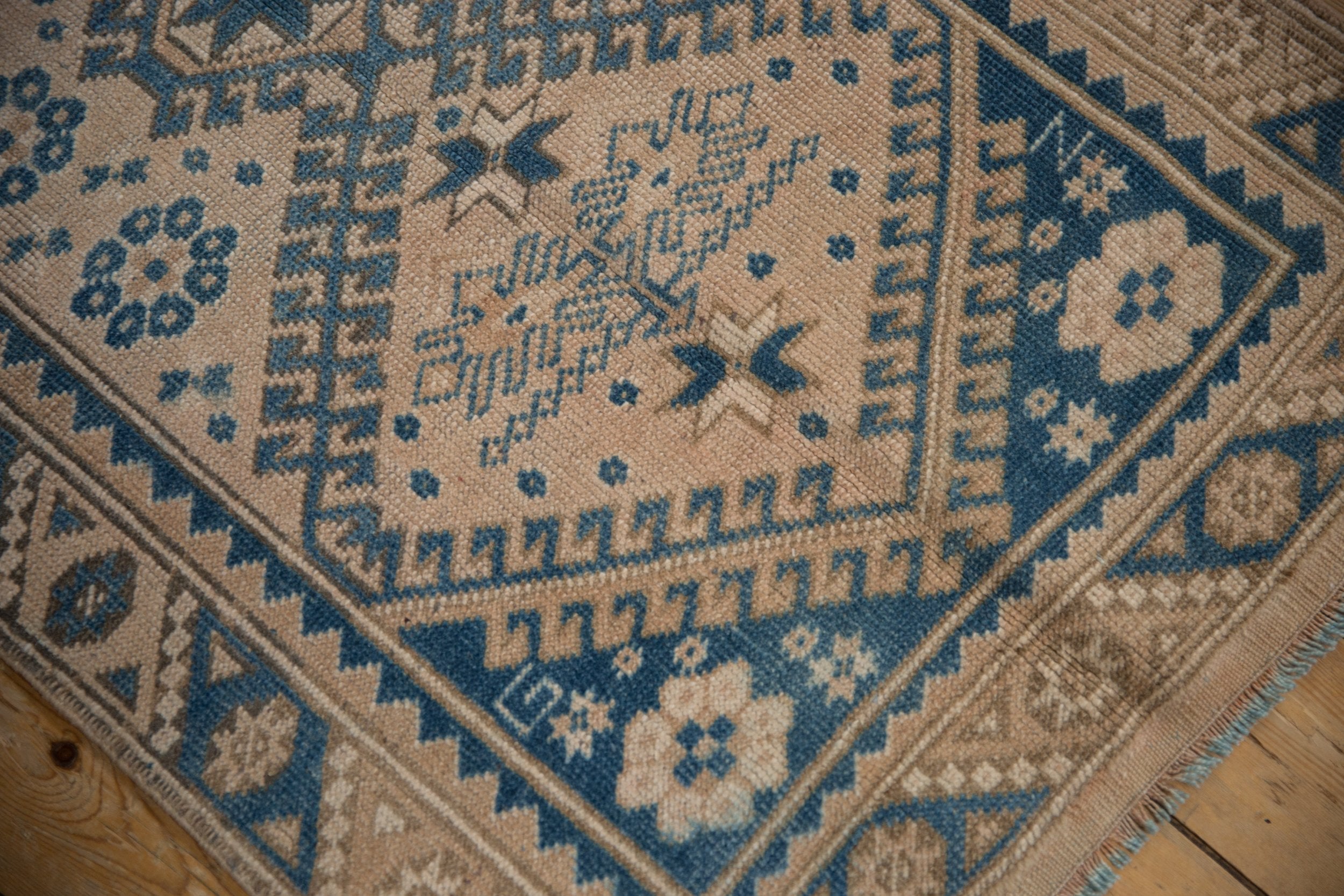 2.5x10.5 Vintage Distressed Melas Rug Runner // ONH Item 9810 Image 7