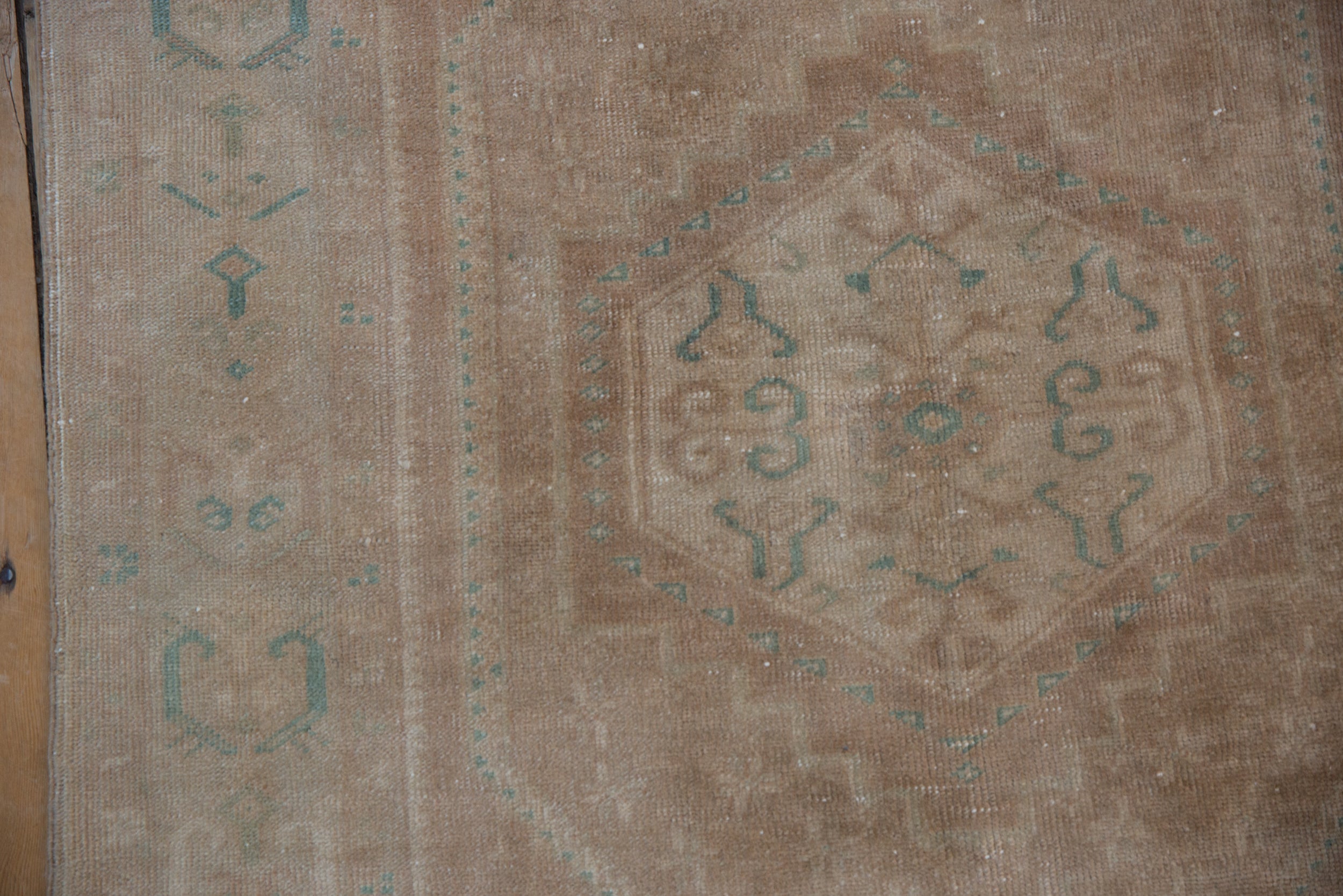 3.5x6 Vintage Distressed Oushak Rug // ONH Item 9885 Image 4