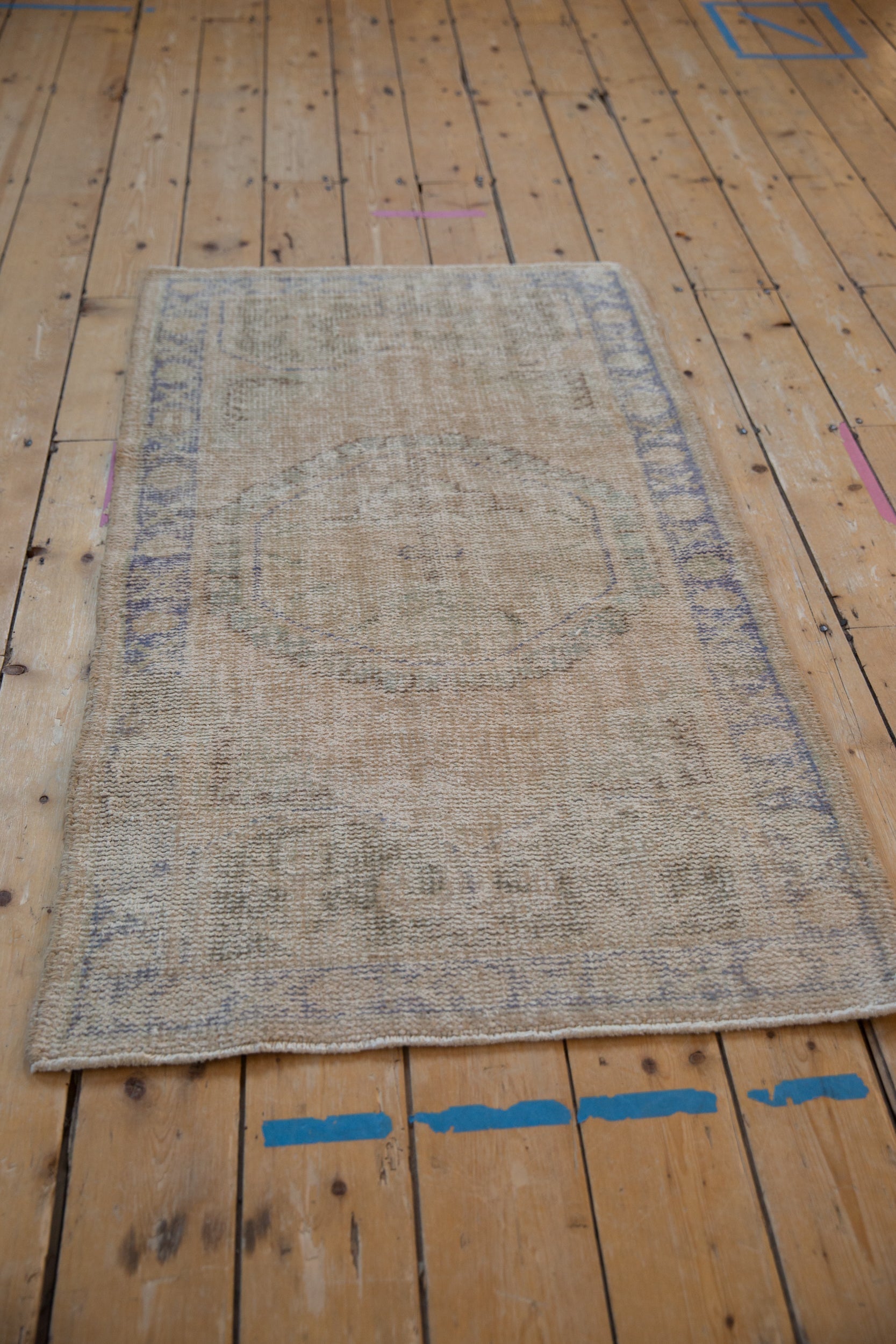 2.5x4.5 Vintage Distressed Oushak Rug // ONH Item 9894 Image 3